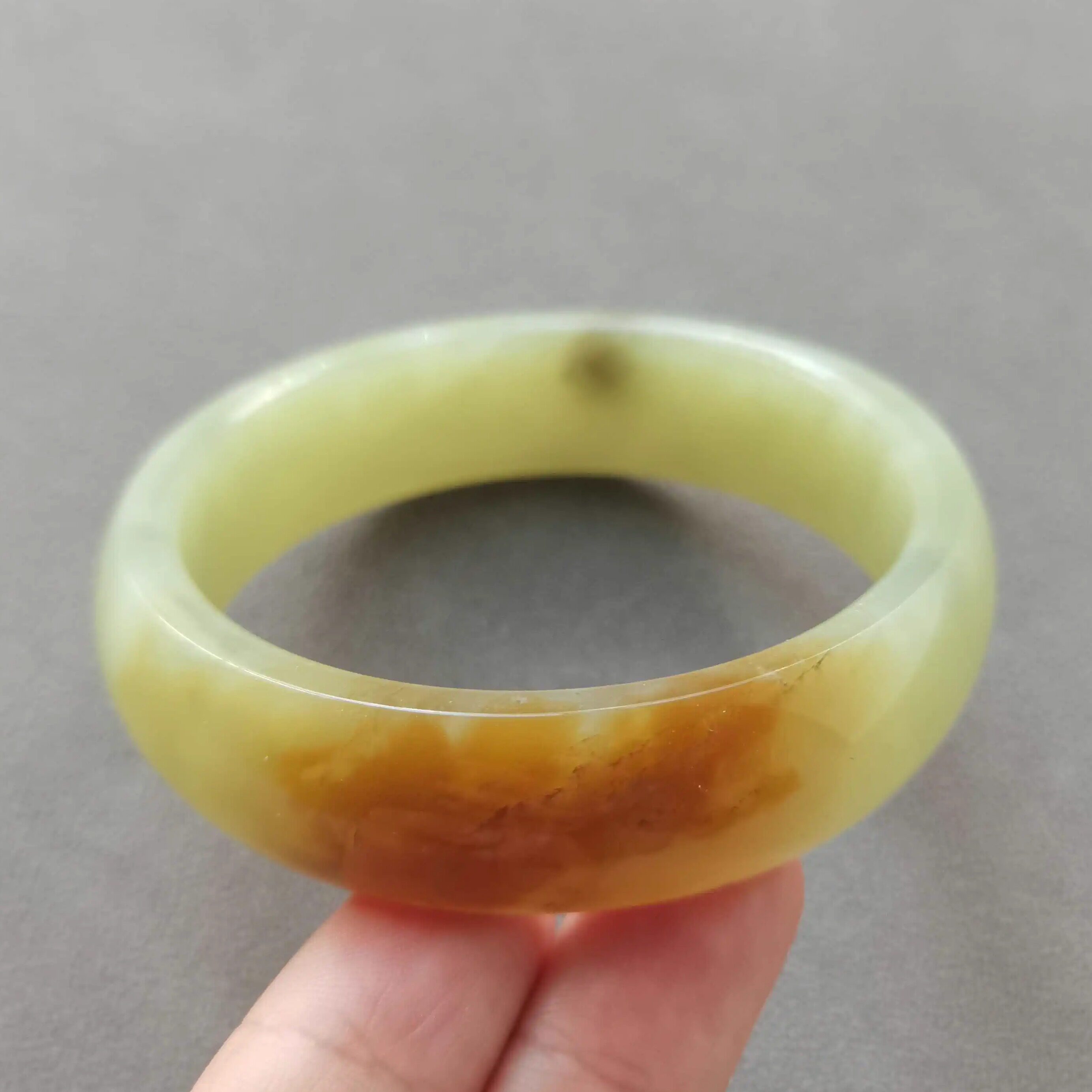 正宗新疆和田玉山料黄口料糖黄玉手镯宽边厚装镯