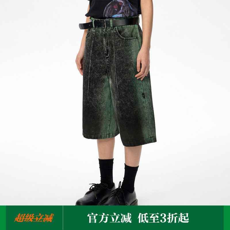 FMACM闷与狂 24SS 喷涂水洗做旧渐变刺绣宽松牛仔六分短裤