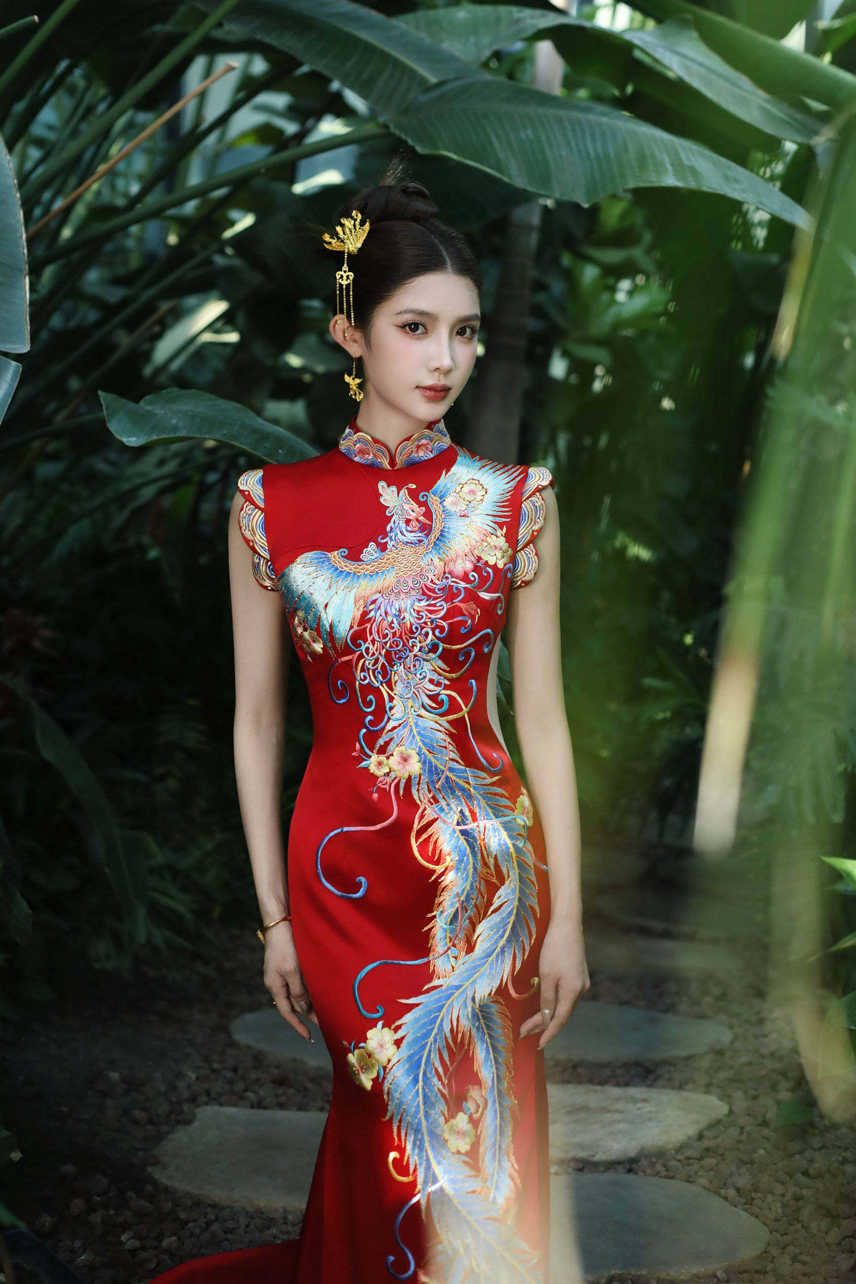 金宝旗袍五彩凤凰新娘结婚2026中式婚礼订婚敬酒礼服手绣定制出租