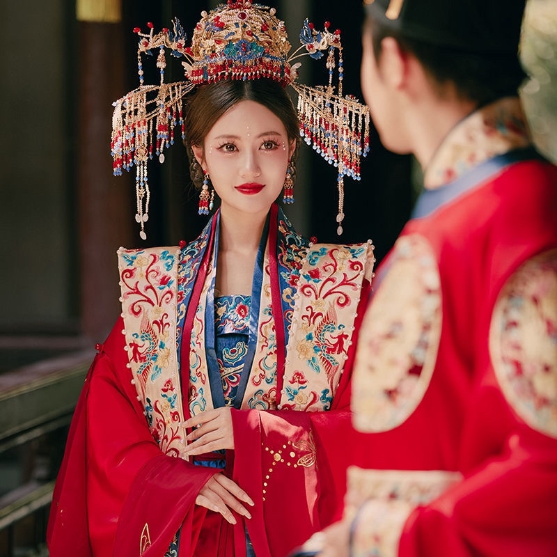 凤冠霞帔宋制汉服婚服中式婚礼