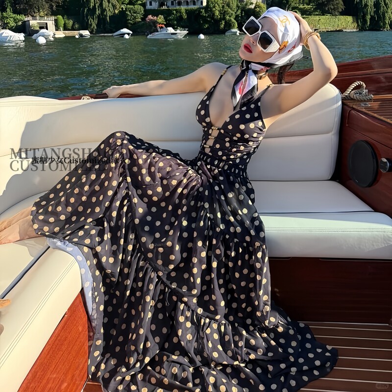 法式复古波点深V领性感连体长裙泳衣女 松弛感绝美海岛度假比基尼