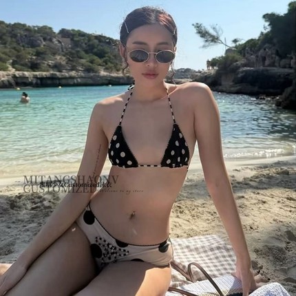 泰式复古性感辣妹波点撞色小胸系绳比基尼纯欲风海岛度假游泳衣女