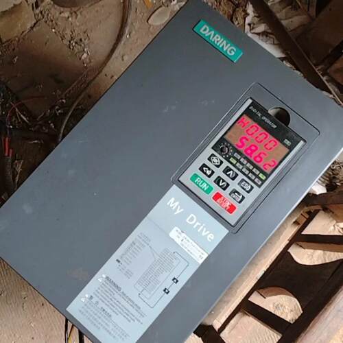 DR300-T3-015G/018P 大元重载三相变频器 15KW轻载18.5KW议价维修