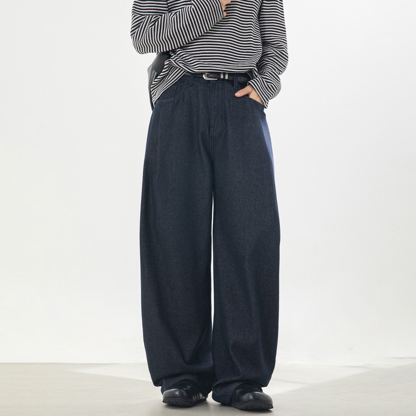 春季弯刀裤口袋打褶设计廓形宽松潮牌直筒长裤子ON2584-P65控108，男装休闲裤，电商A362