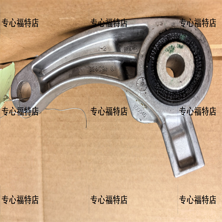 适配福特福克斯ST/RS变速箱支架 波箱机脚胶支撑架发动固定座