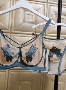 黛思侬7122聚拢大胸显小内衣女收副乳洋气超轻薄软钢圈无海绵文胸