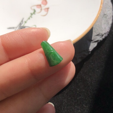 天然缅甸A货满绿竹子竹节高翡翠辣绿深绿满绿色18k金镶嵌件裸石