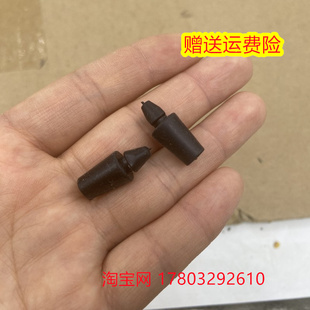 五菱宏光S 乐驰油箱门胶垫加油口门胶塞油箱盖胶墩 S1征程宝骏730