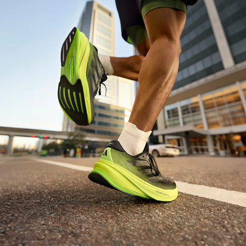 夏季透气舒适耐磨缓震运动跑步鞋