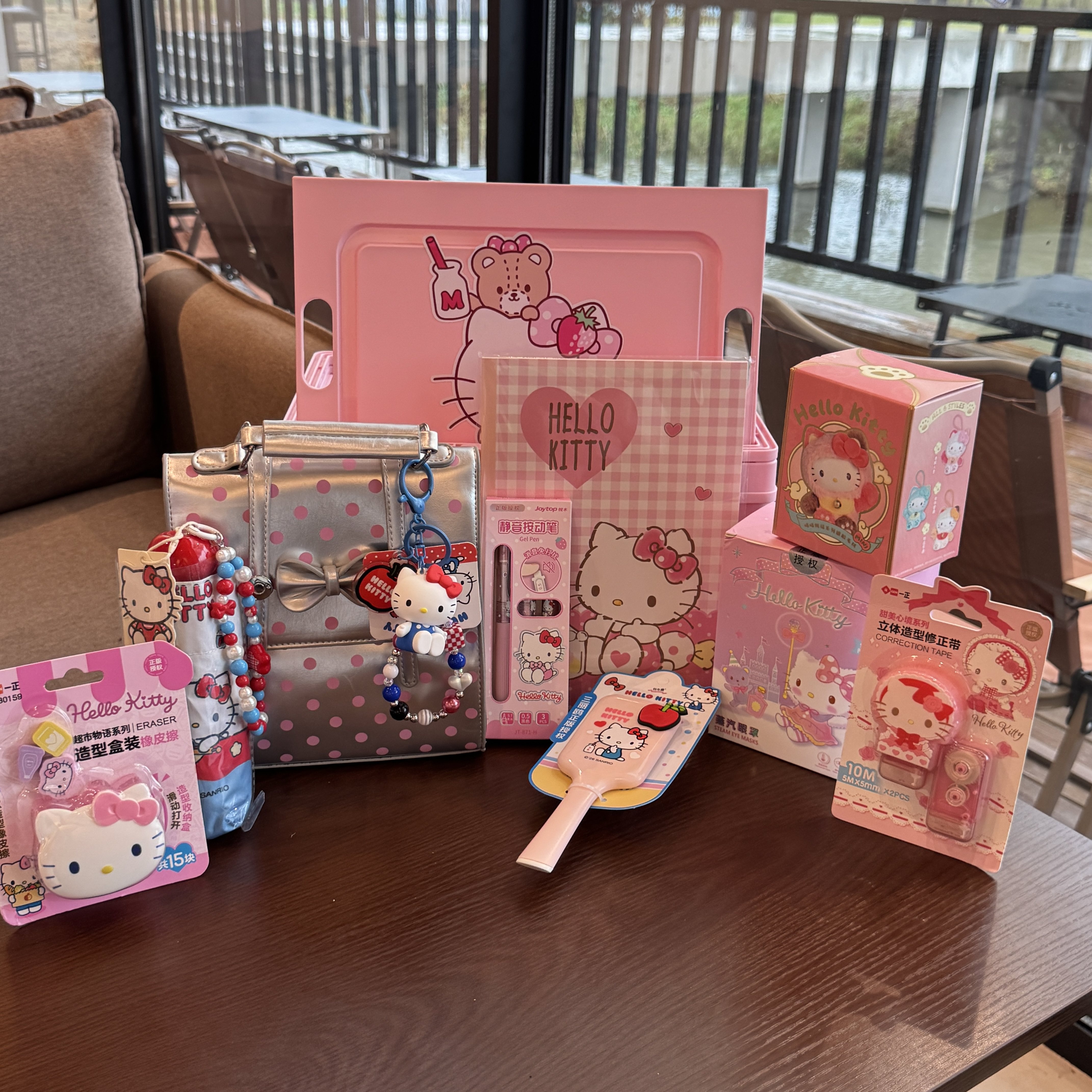 HelloKitty生日礼物女生送闺蜜实用创意礼品圣诞节伴手礼新年礼物