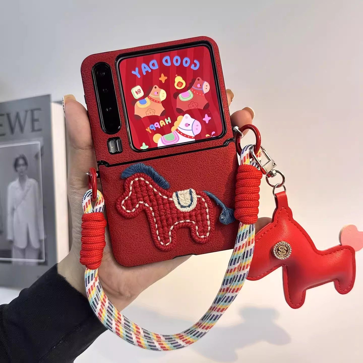 幸运红马适用华为PuraX手机壳折叠屏中轴全包带手绳保护壳小米mixflip2折叠女士外壳三星Galaxyzflip6保护套