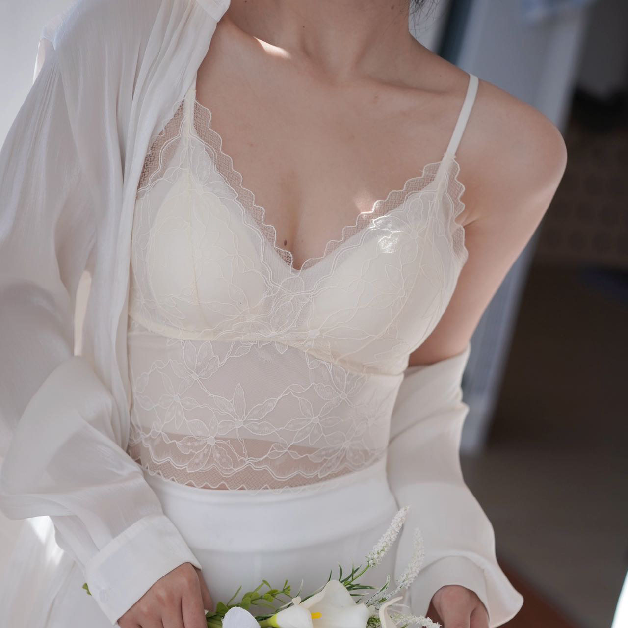 夏季超薄法式蕾丝吊带一体式无痕美背内衣纯欲风透气内搭可外穿