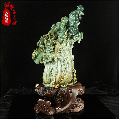 岫色天然花玉岫岩玉雕件白菜摆件