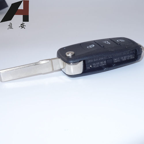 桑塔纳帕萨特速腾宝来朗逸遥控器