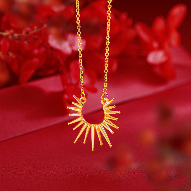 2025年新款爆款太阳项链女士配饰越南沙金仿真黄金不掉色轻奢小众