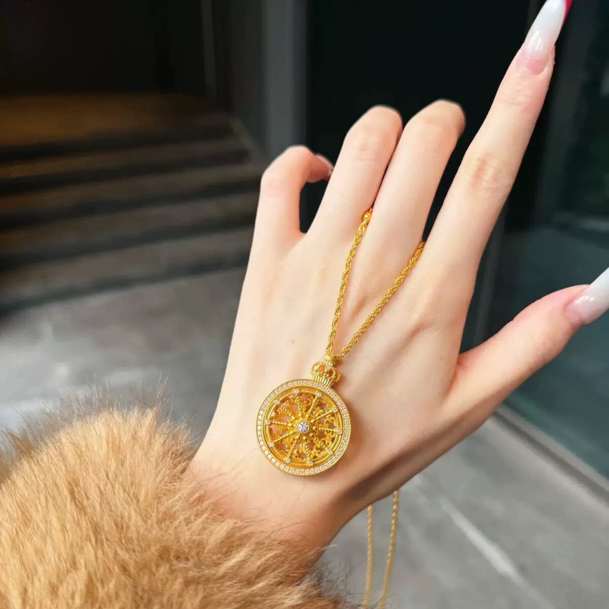 幸运马车罗盘沙金项链彷