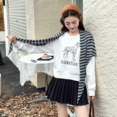 学院风显瘦斑点狗印花卫衣披肩