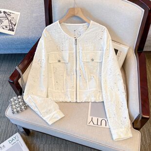 白色蕾丝短款外套女春秋季洋气重工提花镂空拉链开衫休闲夹克穿搭