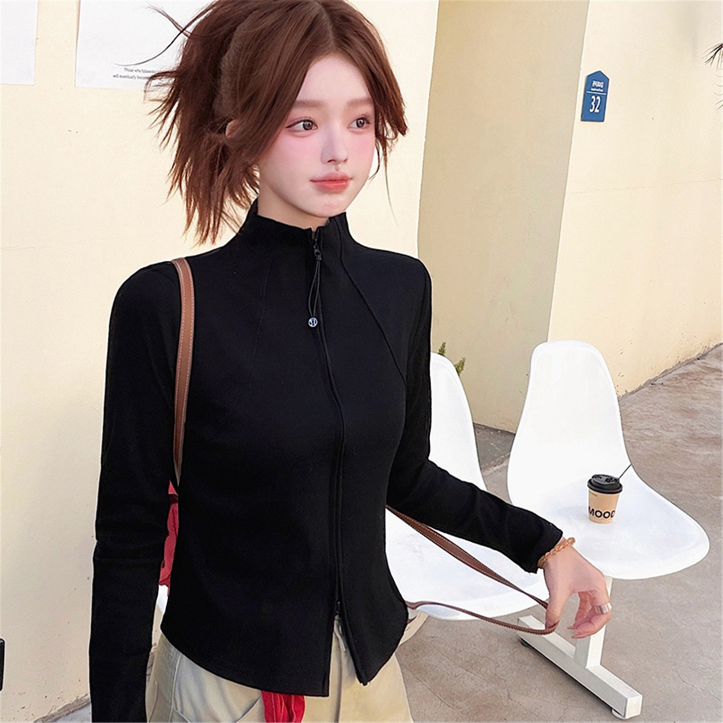 韩版修身立领拉链卫衣女士春季炒缺陷黑色显瘦百搭休闲开衫外套潮