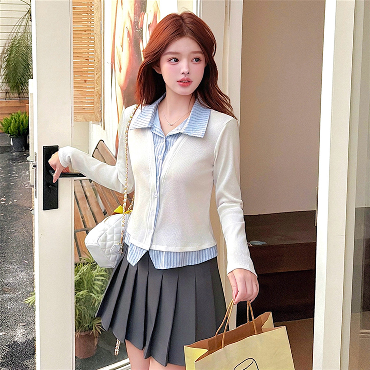 休闲风撞色假两件衬衫女长袖修身显瘦翻领上衣2026春季百搭打底衫