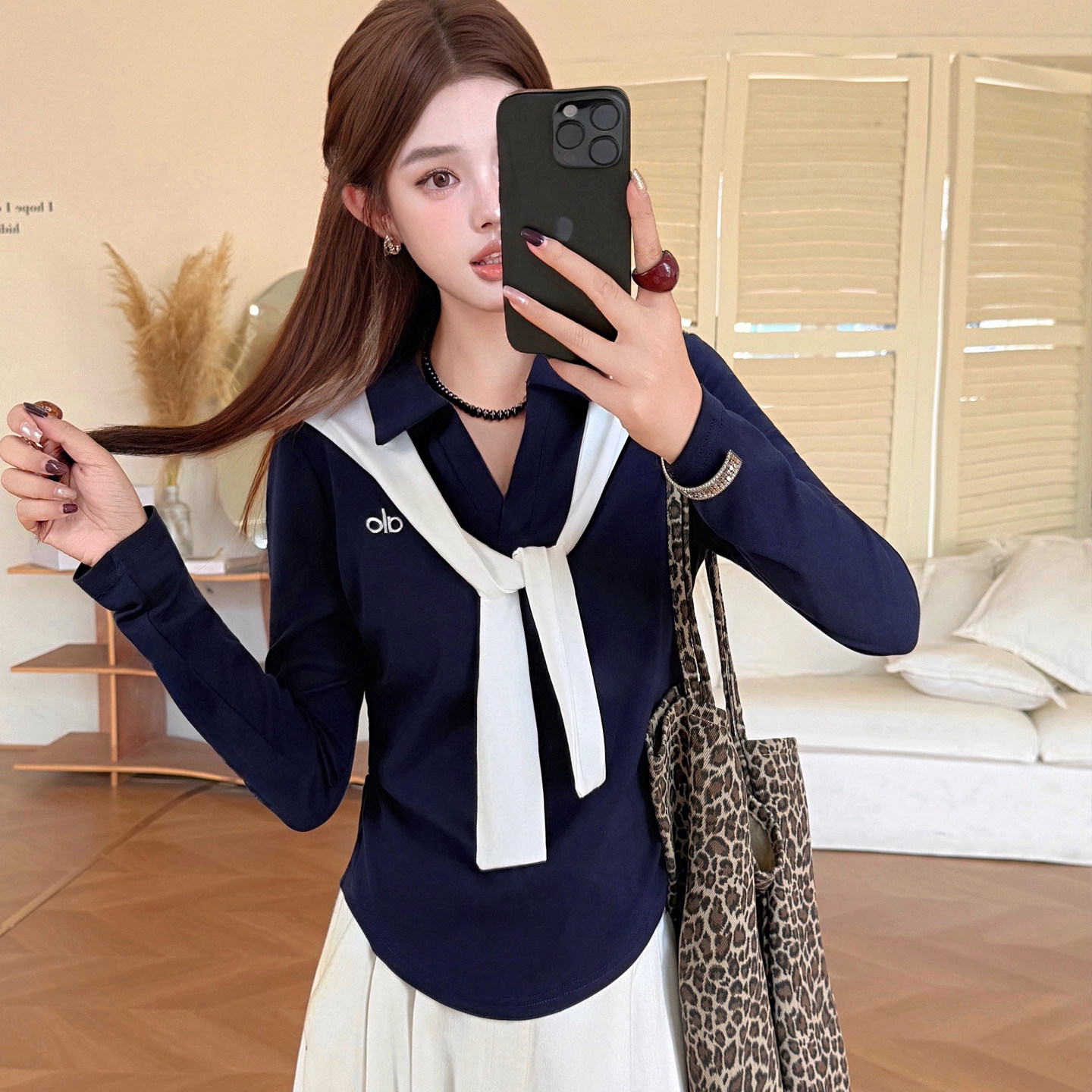 早初秋新款法式衬衫海军领外披女时髦洋气减龄翻领长袖T恤两件套