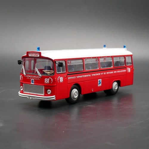 ixo 1:43 Renault Saviem SC 5 P消防车萨维姆巴士合金汽车模型