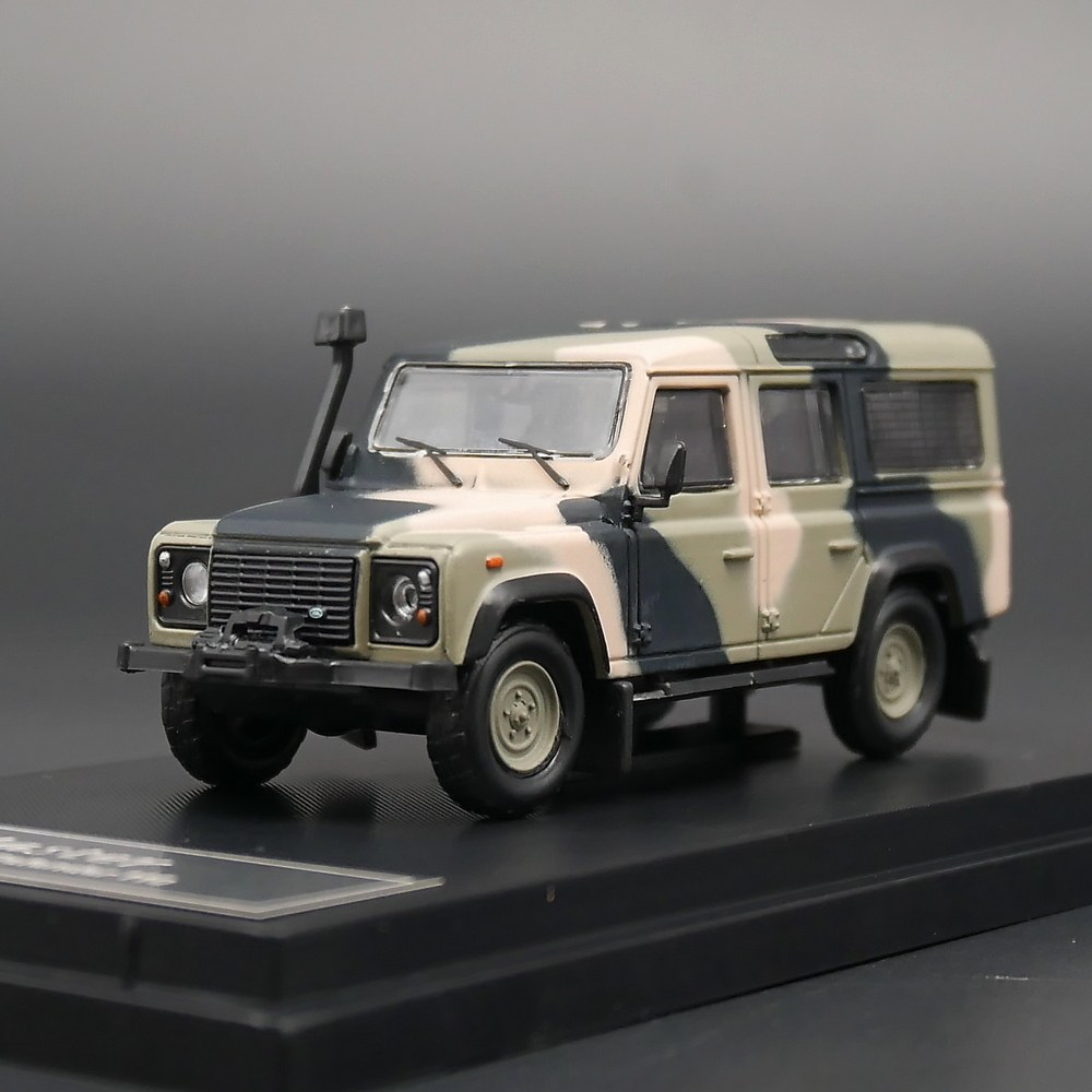 master 1:64 land rover defender 110路虎卫士迷彩涂装玩具车模