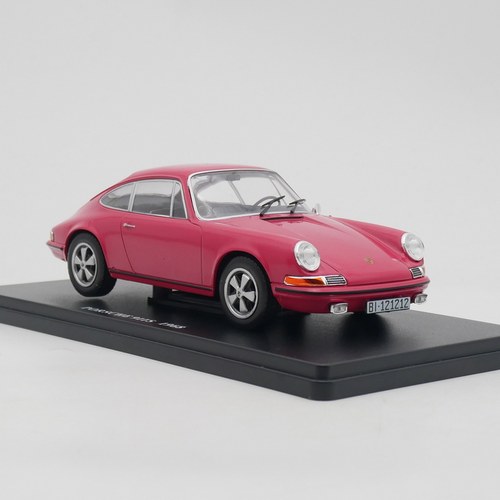 ixo 1:24 Porsche 911S 1968保时捷l轿跑合金汽车模型收藏玩具车