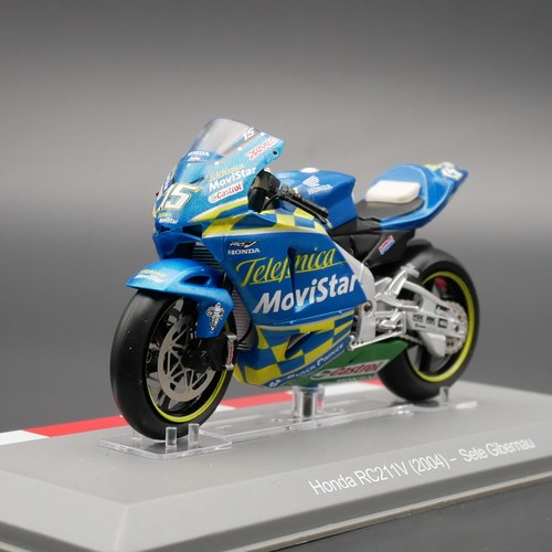 ixo 1/18 Moto GP 2004 Honda RC211V 本田摩托车合金玩具模型15#