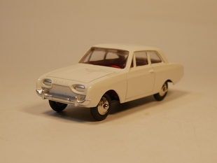 DINKY TOYS 1:43 FORD 
