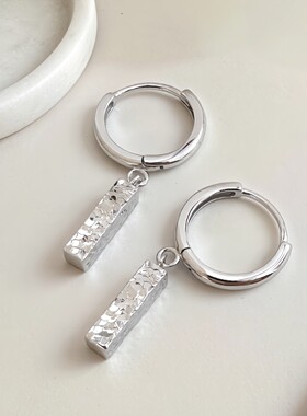 S925银车花碎碎冰小银条耳扣