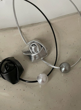 珍珠皮革花朵项链女小众设计感法式复古百搭个性气质时尚颈链项圈