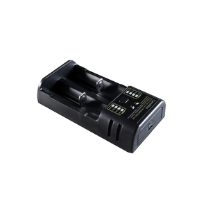 26650锂电池18650充电器3.7V多功能显电USB双槽智能四强光手电筒