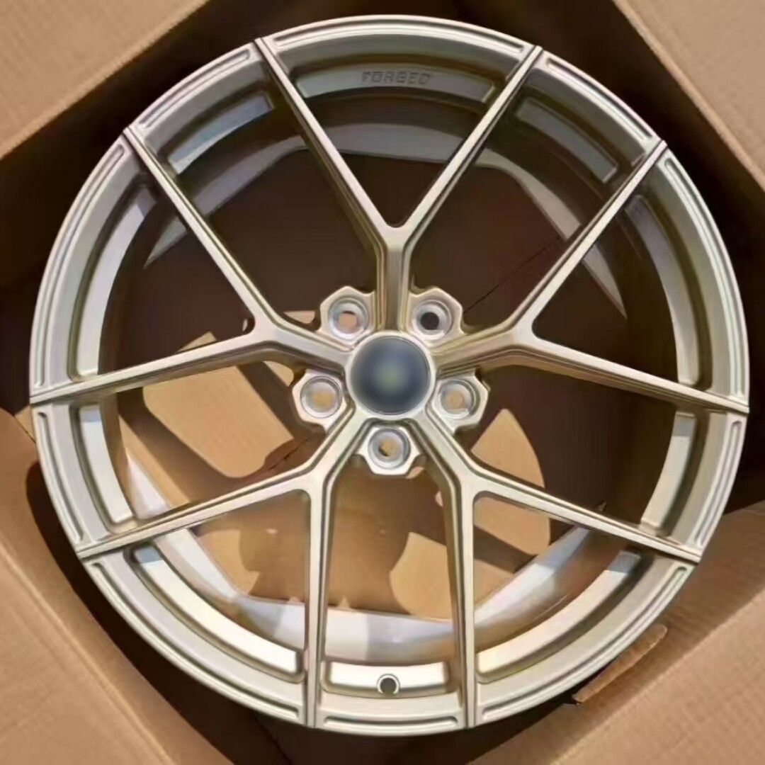 适用于20寸21寸18寸19寸奥迪S6 A7锻造轮毂宝马3系奔驰C级雪绒花