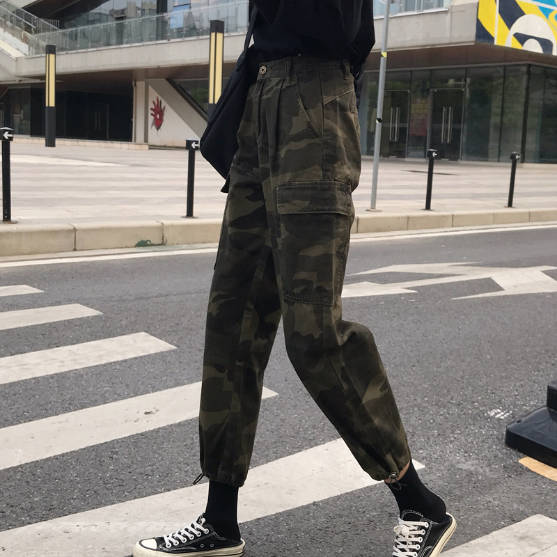 Real price Hong Kong Style loose and slim camouflage legged Capris casual pants