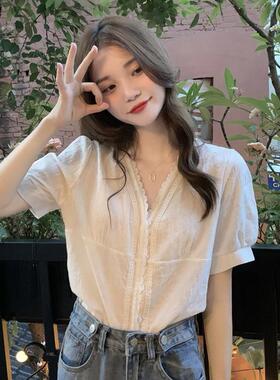 白色泡泡短袖衬衫女夏季2025新款设计感小众衬衣法式V领气质上衣
