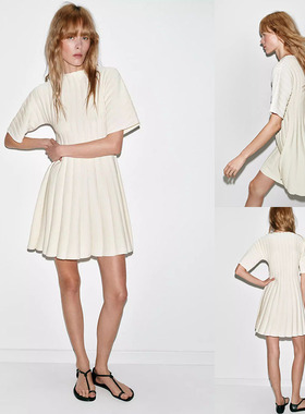 2026春季新品 女装 圆领短款罗纹针织泡泡袖连衣裙 0014002 712