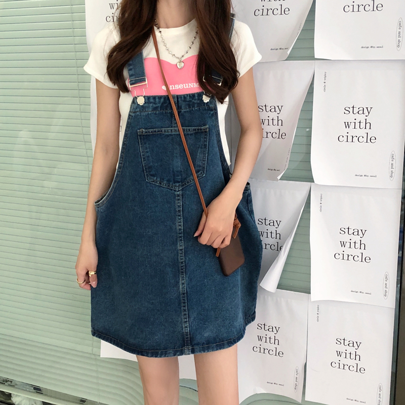 Real auction real price 2021 summer Korean loose age reducing denim strap skirt