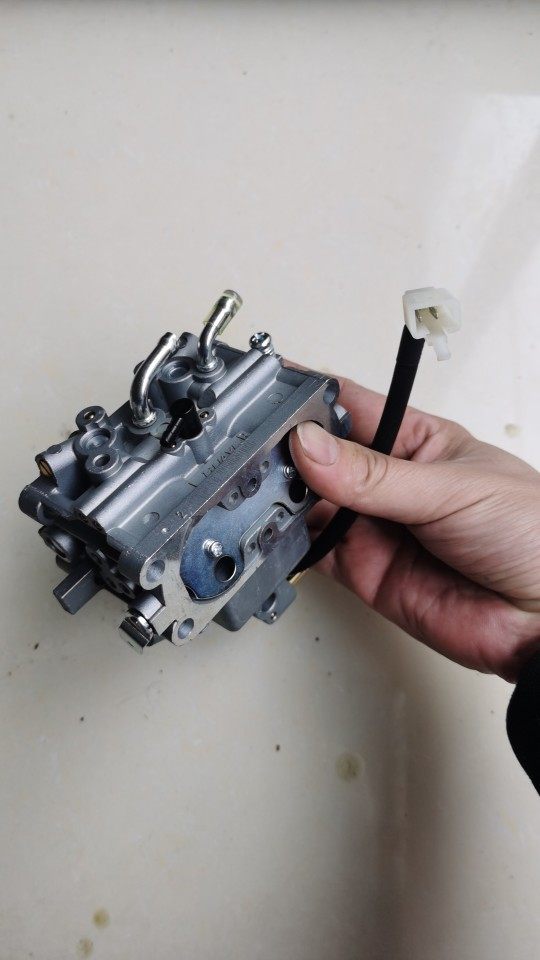 力帆lifan双缸汽油发动机27Hp马力2V80FD化油器原厂配件