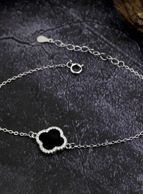 S925纯银色四叶草手链