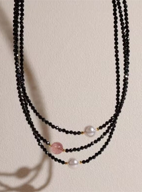 原创设计黑尖晶品质草莓晶串珠项