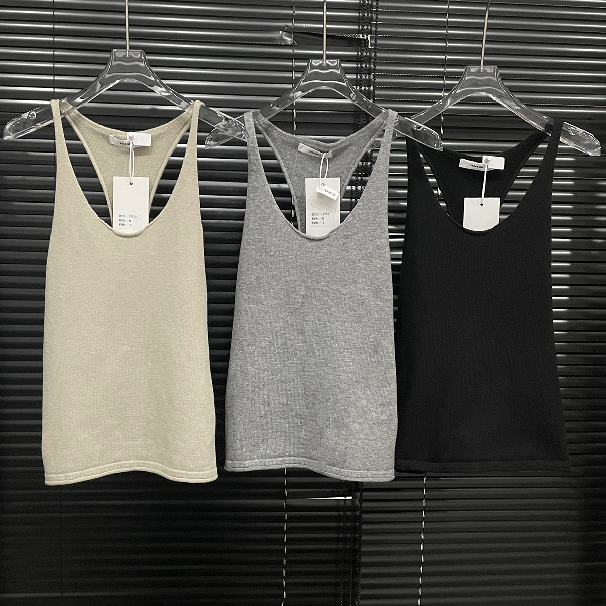 付新博女装针织吊带背心女小众时尚辣妹纯欲风百搭无袖上衣13730