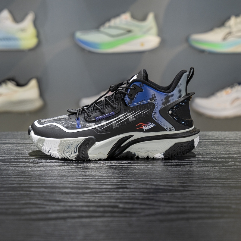 李宁四季通用减震回弹童篮球鞋