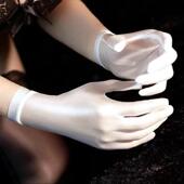 超薄性感丝光圆光高弹丝滑防勾丝袜五指手套黑丝防晒情调透明短款