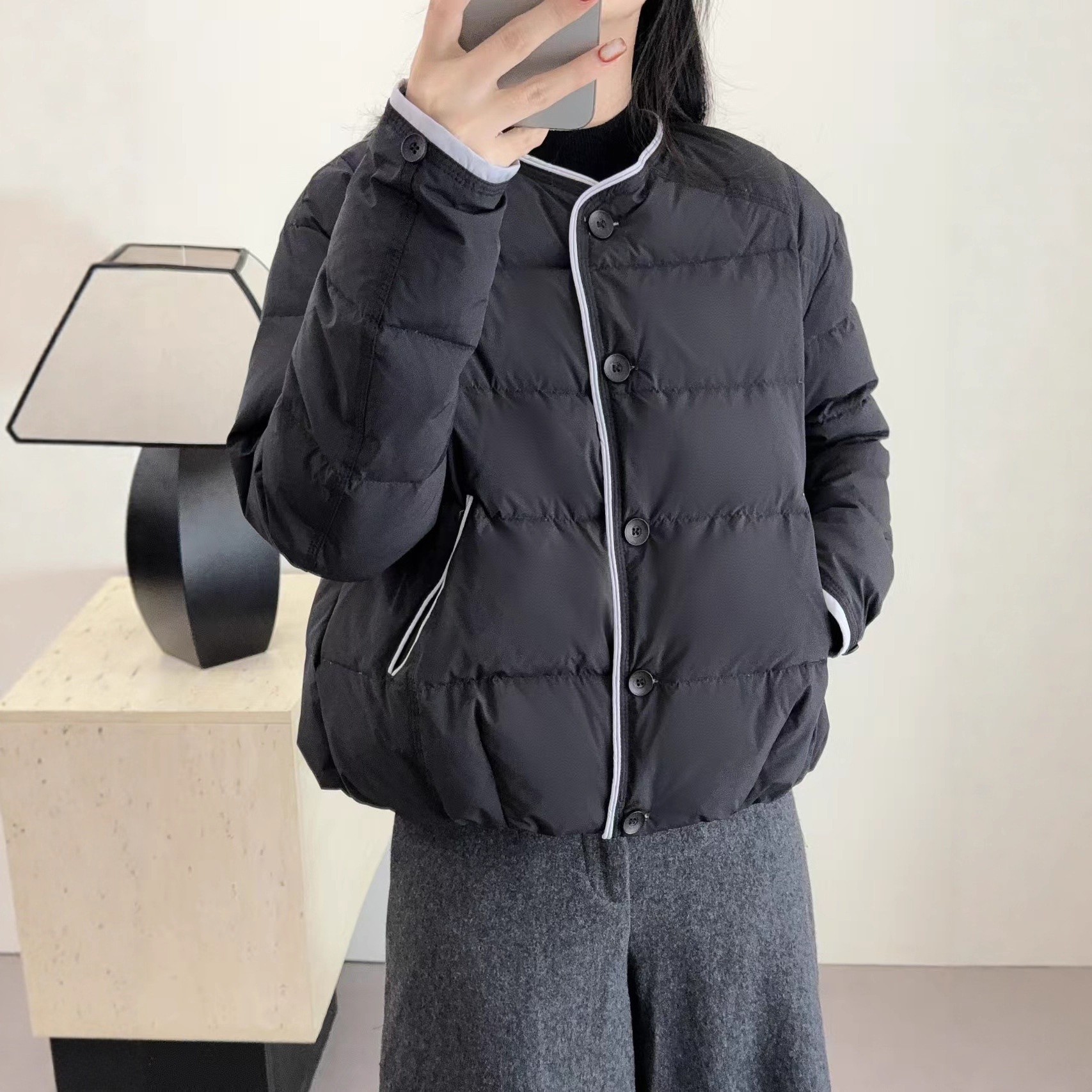 2025年冬款羽绒服女加绒加厚保暖扣子羽绒服外套上衣圆领新款外套