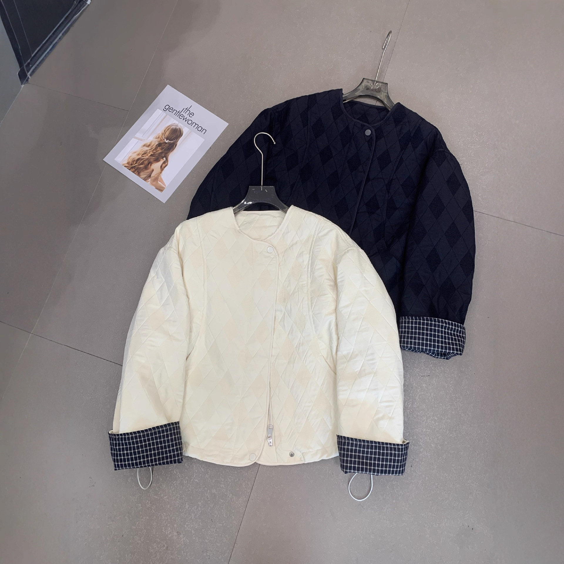 韩系卷边格纹圆领菱形格短外套女2025冬季新款百搭休闲夹克上衣