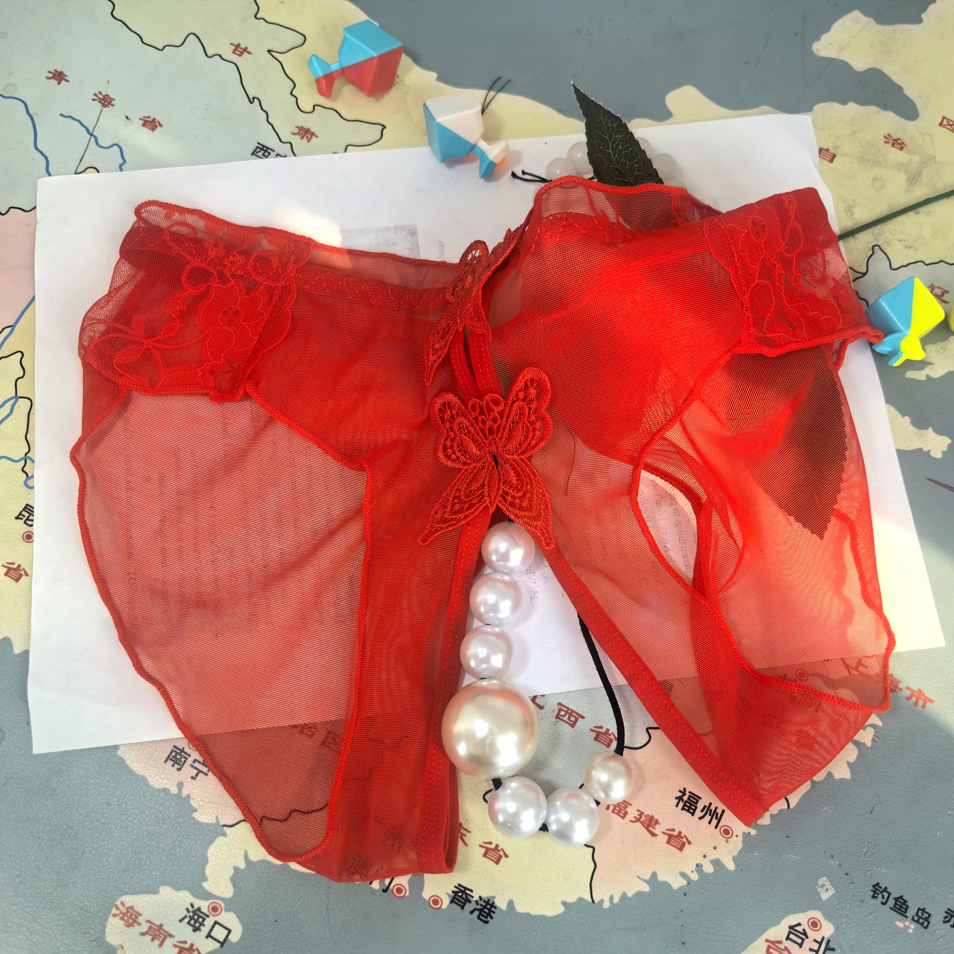 定制性感火辣诱惑内裤开叉挂7颗珠链3厘米按摩塞三角裤头兴趣内衣