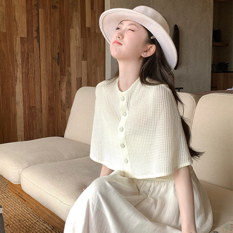 2025夏季新款女装设计感小香风斗篷披肩外搭罩衫上衣短款针织衫