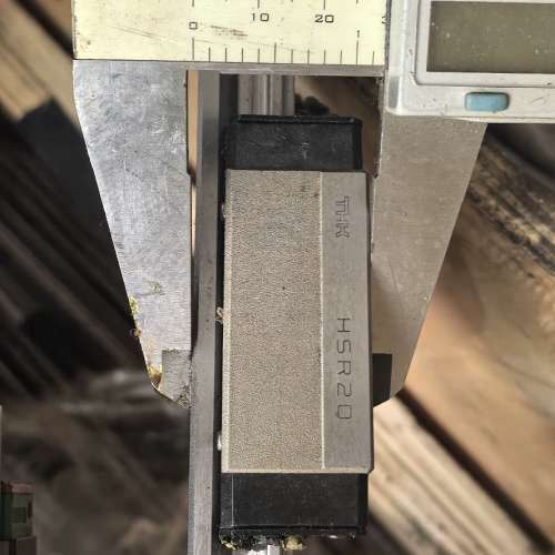 导轨总长度1.-1.2米THKHSR20和THKSH