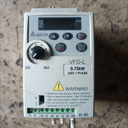 台达L系列，VFD007L21A，220V0.75KW，